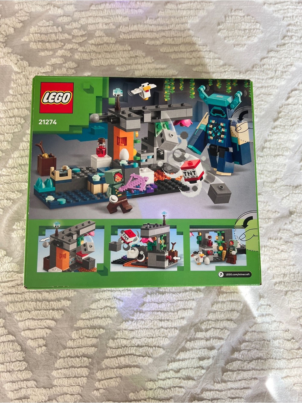 LEGO Minecraft Warden Encounter Set — Green, Blue, Gray, Black
